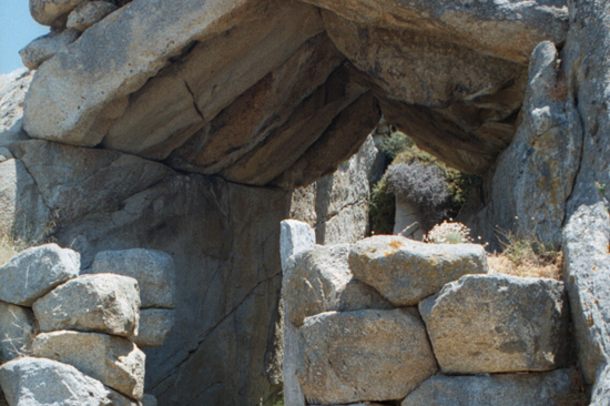 Santuario de Hércules (cueva de Kynthos)
